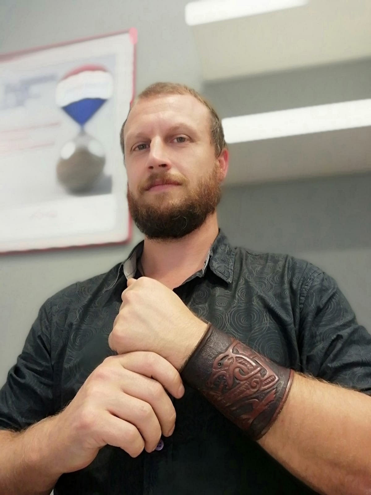 Adjustable leather bracelet with a custom engraved design, made from high-quality Italian leather for durability and style