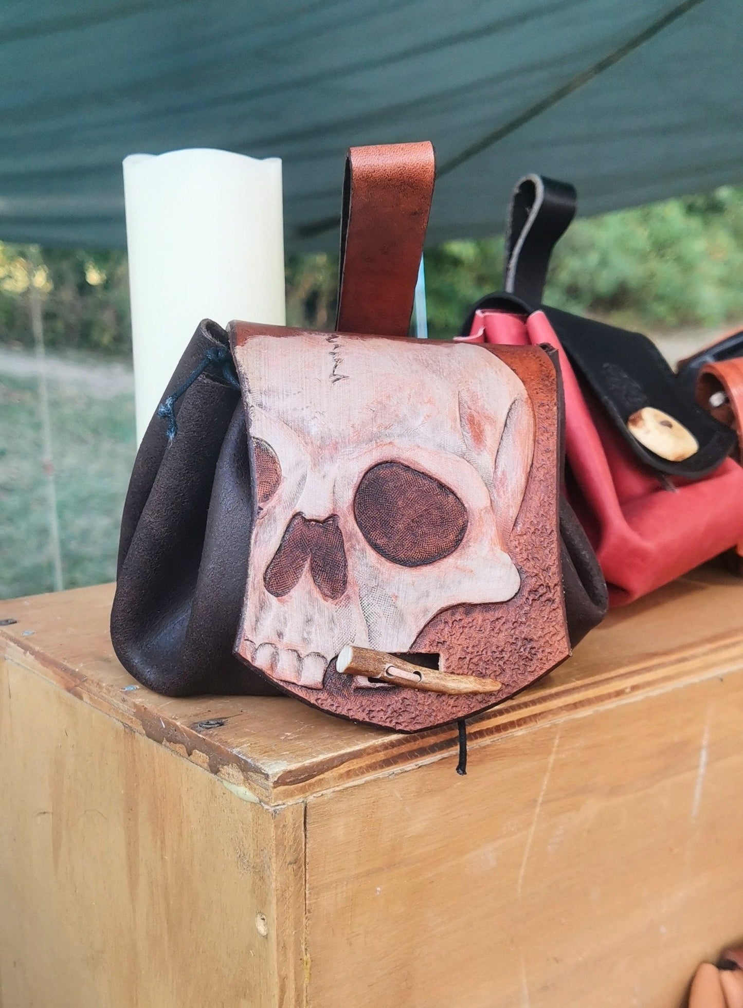Coin purse leather purse with skull decoration skeleton design for larp fashion pirate clutch bag - MorgothLab