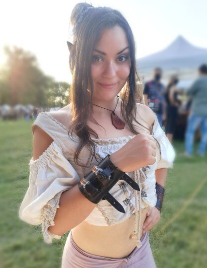 Medieval Fantasy-inspired leather accessory, a must-have for LARP alchemists and potion masters