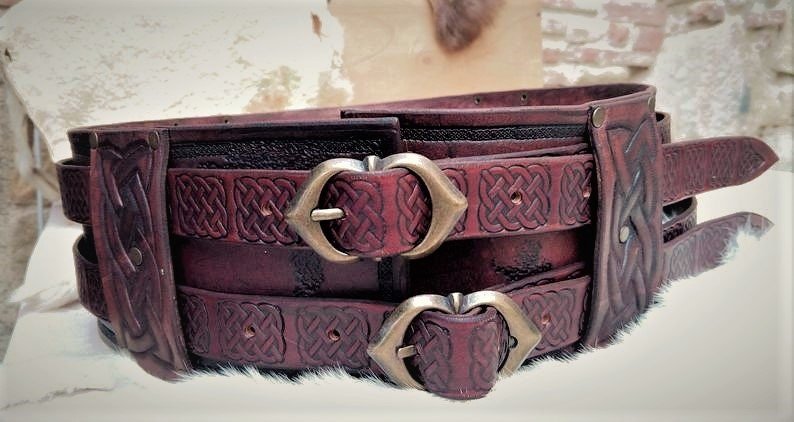 Celtic-inspired handmade leather belt with double buckles. Available in three colors, this belt is versatile for costumes and daily wear