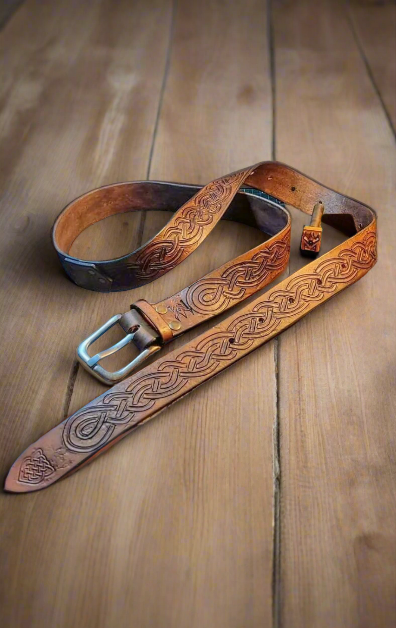 Handmade Italian Leather Belt – Simple & Classy to Complex Hand Engravings!