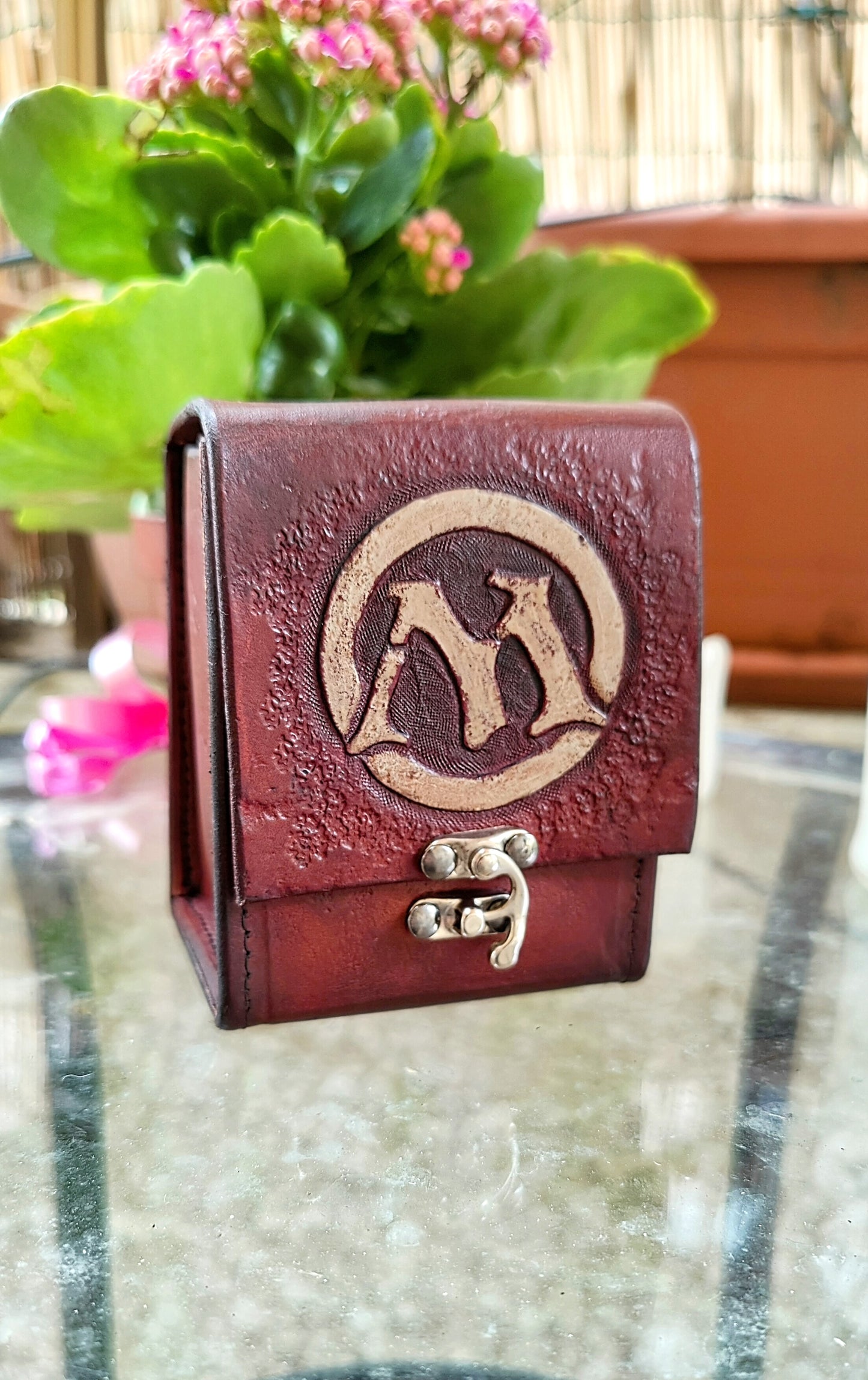 Custom Leather Card Holder - Deck Box 100+ Magic The Gathering / Pokemon / Poker deck