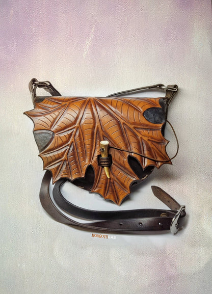 Handmade high quality craftmanship brown maple leaf shoulderbag by morgothlab