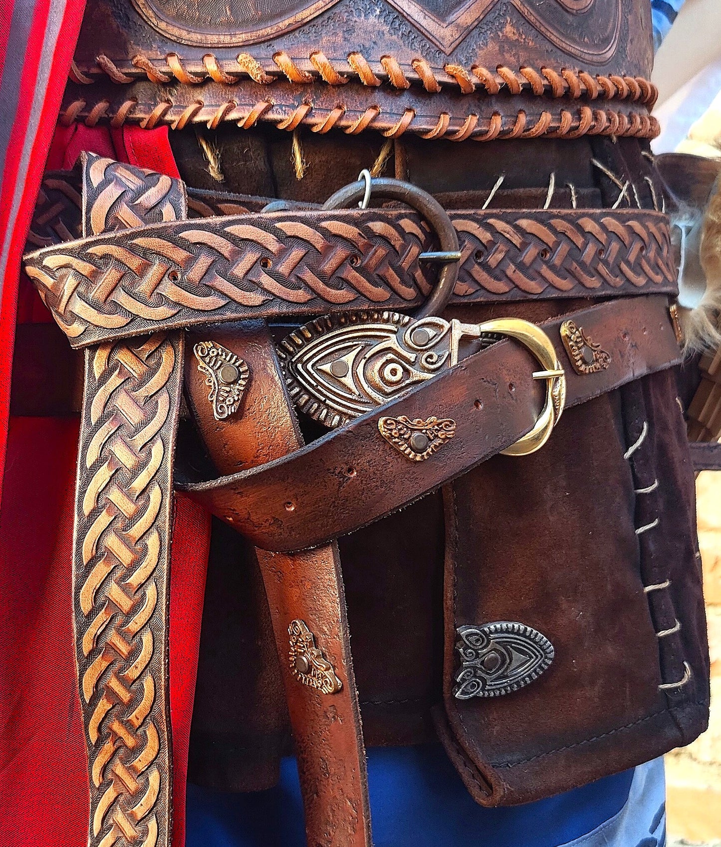  Handmade Italian leather belt with Celtic knot engravings, a unique and artistic medieval or fantasy-inspired piece.