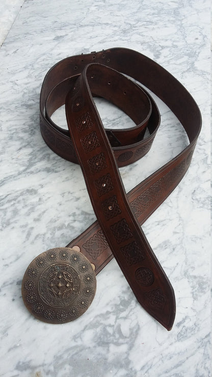 High-quality Italian leather belt with a customizable buckle, allowing you to create a unique and stylish accessory. Perfect for medieval fantasy events and renfaires