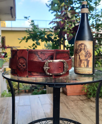 Custom leather pirate belt – perfect for pirate costumes, Renaissance fairs, and cosplay, engraved with maps and jolly roger skulls