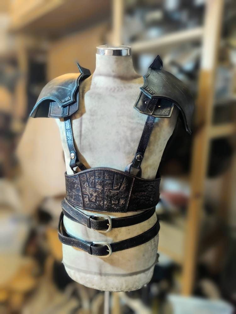 Final Fantasy VII-inspired leather SOLDIER belt and harness for Zack cosplay
