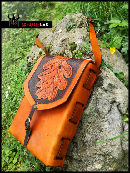 Handmade leather handbag with a nature-inspired design, blending elf, boho, and pixie aesthetics, ideal for cosplay and fantasy fashion.