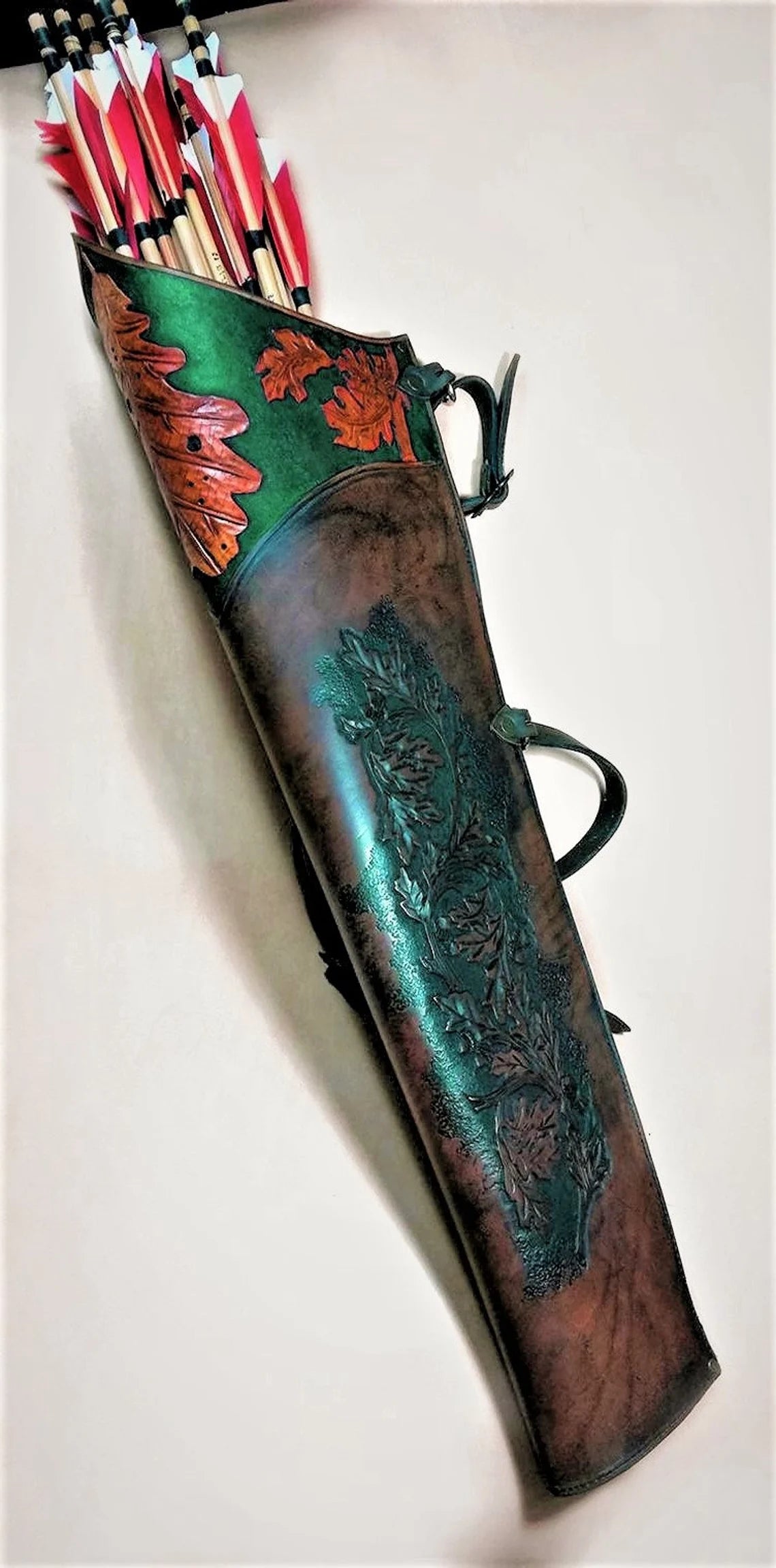 Oak Leaves Leather Quiver - Handmade & Custom