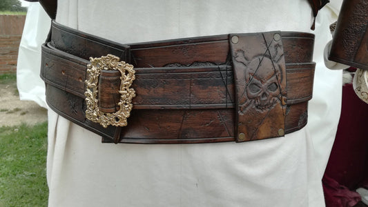 PIRATE BELT with metallic buckle and jolly roger buccaneer corsair Larp Cosplay theater pure leather high waist belt armor Jack Sparrow