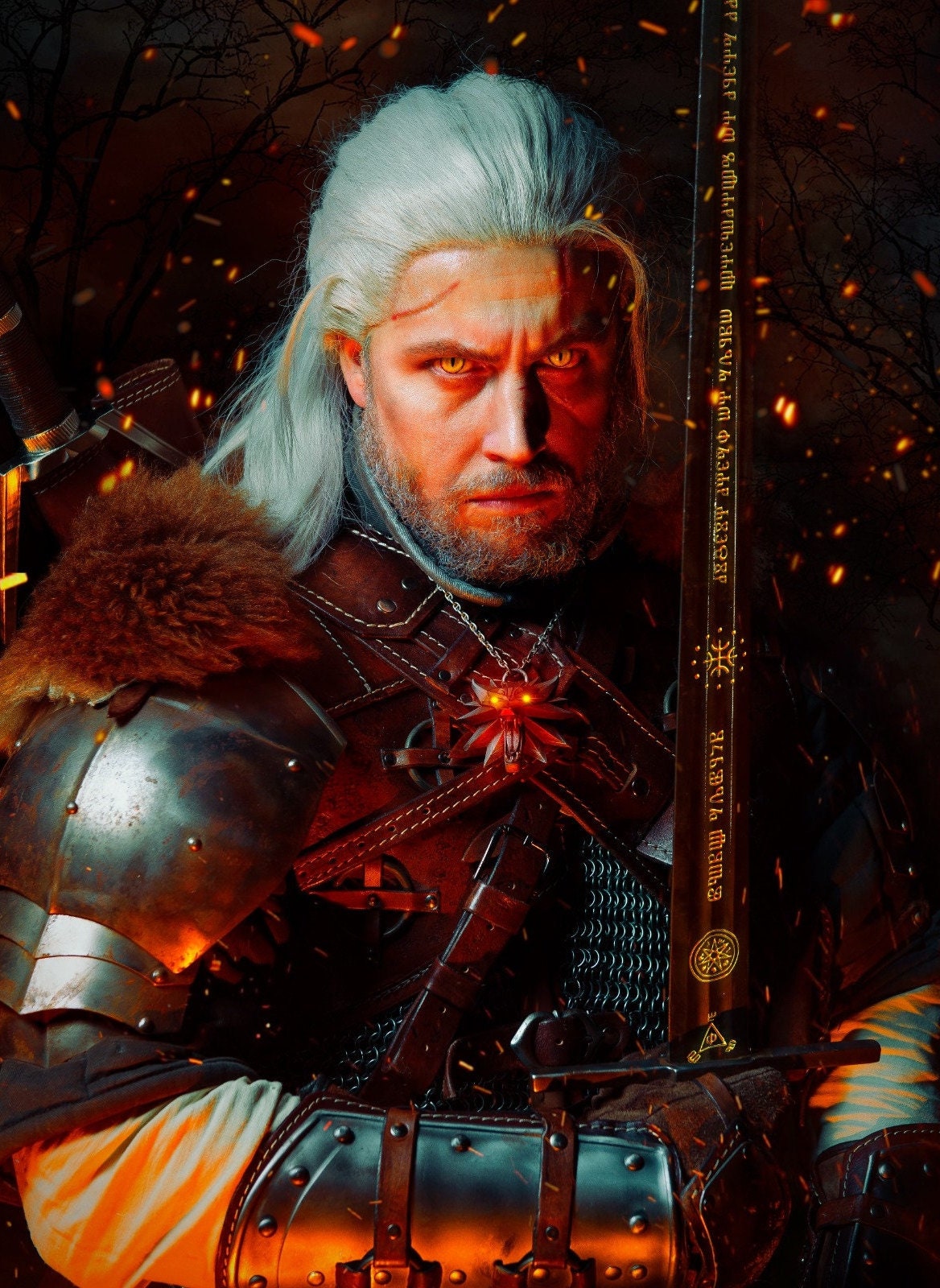 Armatura dell'Orso The Witcher Geralt design personalizzato fatto a mano - set completo costume cosplay