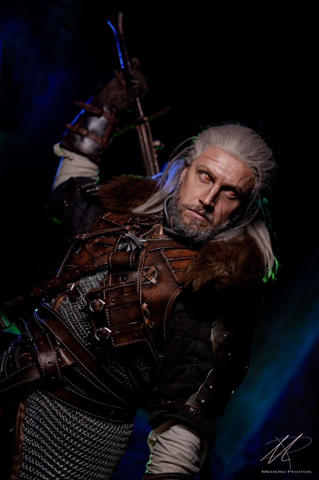 The Witcher 3 Wild Hunt Geralt Ursine Armor Pettorale + Pelliccia / Fatto a mano taglia personalizzate in vera pelle di alta qualità