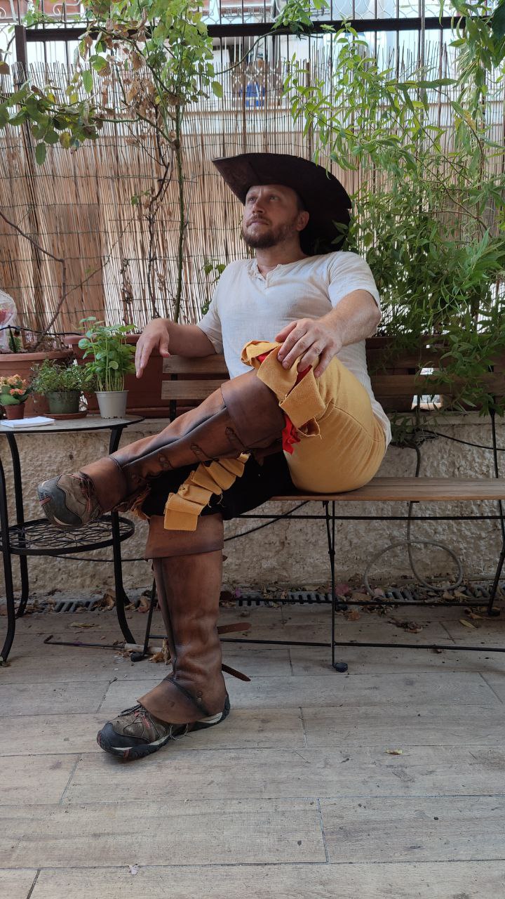 Custom Leather Gaiters - For Larp, Medieval Costumes and Renfaire Knights