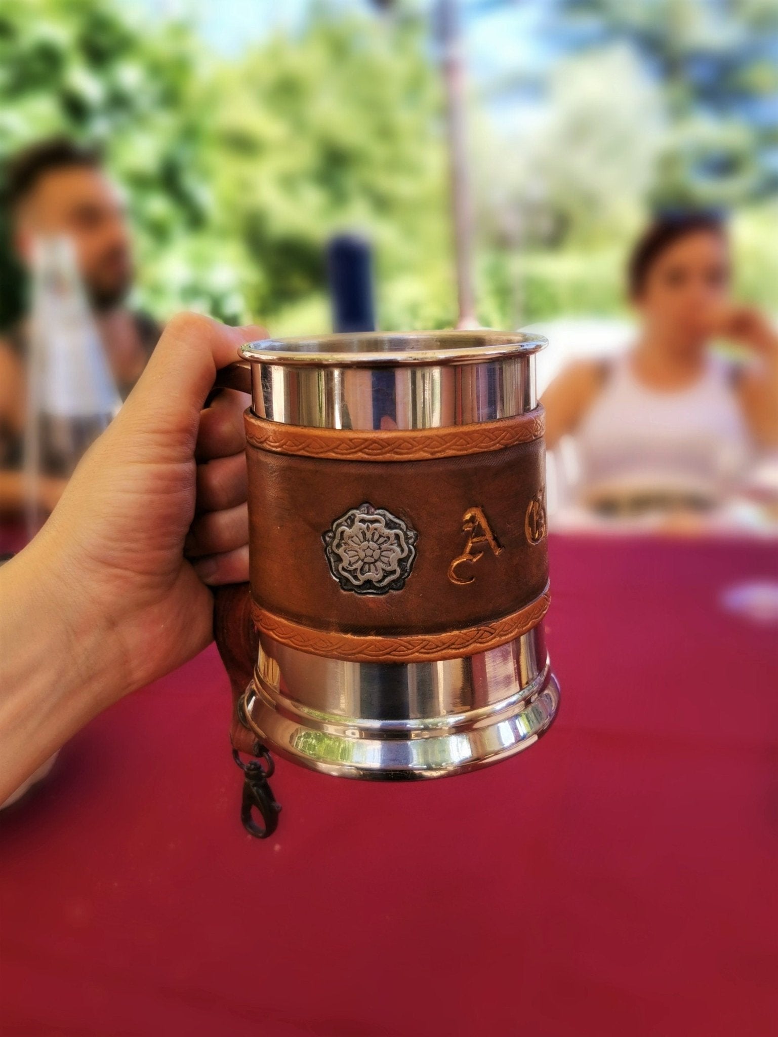 Stainless steel tankard with custom engraved leather wrap – durable and stylish for medieval and pirate-themed events