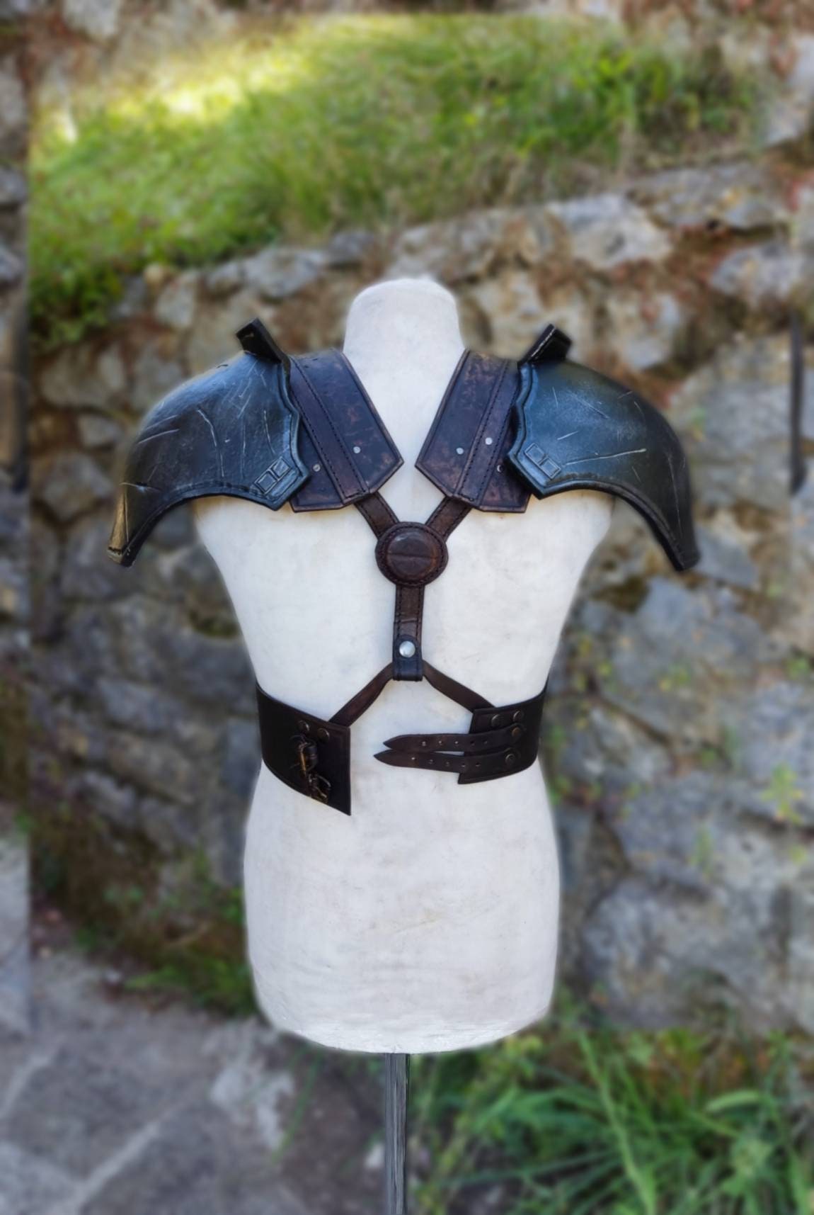 Authentic shoulder straps and belt for Zack Fair’s SOLDIER outfit, handcrafted high quality cosplay